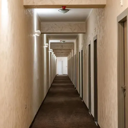 ホテル Hotel City Sandanski サンダンスキ