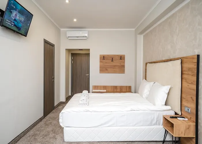 Hotel City Sandanski מלון