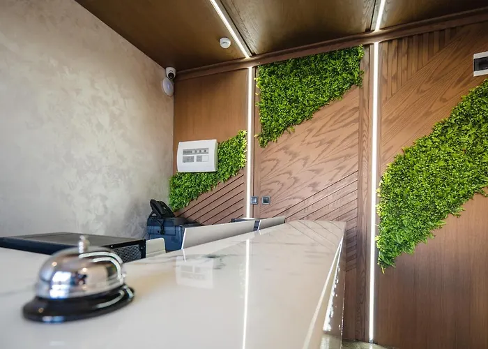 מלון Hotel City Sandanski