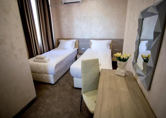 Hotel City Sandanski 酒店 桑丹斯基